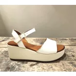 Inuovo női szandál - 123132 Crema