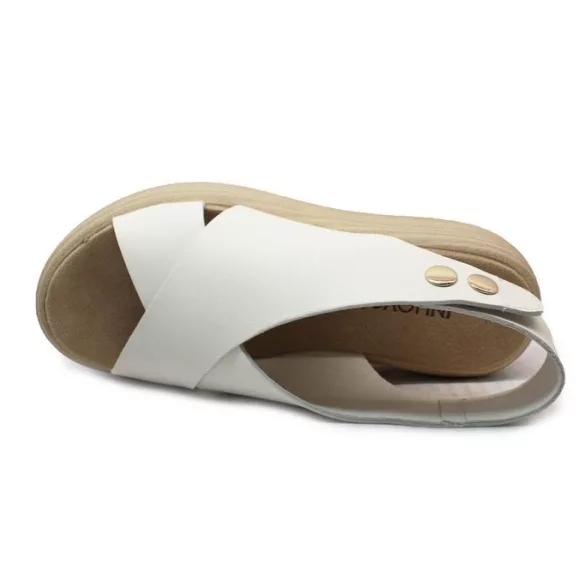 Inuovo női szandál - 817008 Cream