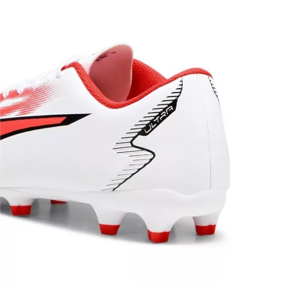Puma ULTRA PLAY FG/AG PUMA White-PUMA Black-F Unisex foci cipő - SM-107423-01