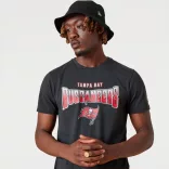New Era MAJICA NFL TEAM FADE GRAPHIC TEE TAMBUC HGR Férfi póló - SM-13083869