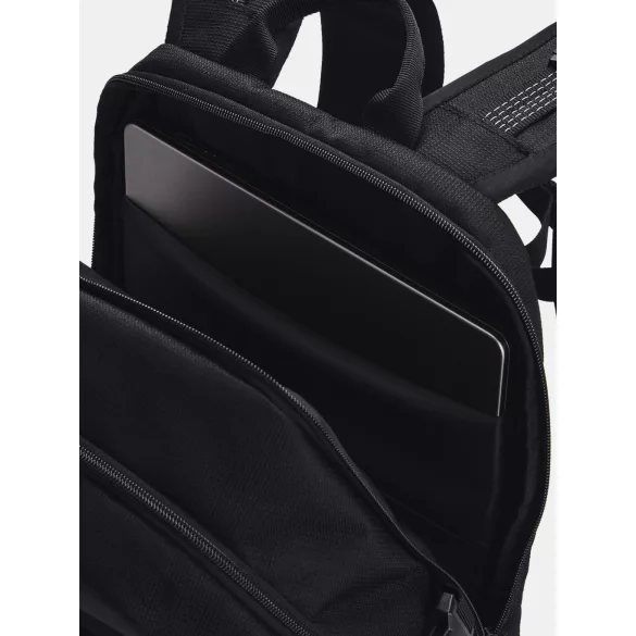 Under Armour Unisex hátizsák Under Armour UA Triumph Sport Backpack-BLK Unisex táska - SM-1372290-003