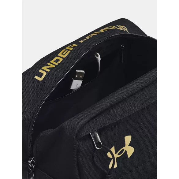 Under Armour Unisex táska Under Armour UA Contain Travel Kit Unisex táska - SM-1381922-001