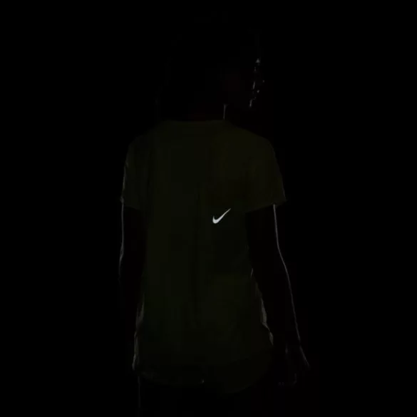 Nike NIKE DRI-FIT RACE WOMEN"S SHOR Női póló - SM-DD5927-736