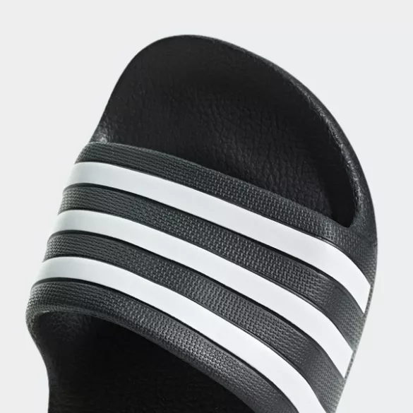 Adidas ADILETTE AQUA K Gyerek papucs - SM-F35556