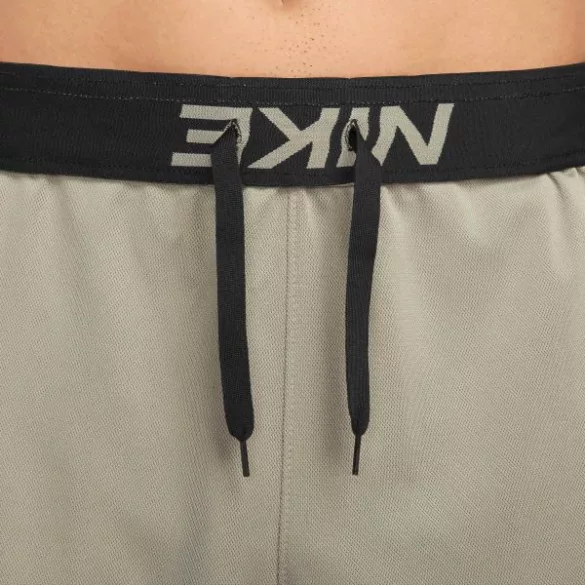 Nike Nike Totality Men"s Dri-FIT 7" Férfi rövidnadrág - SM-FB4196-320